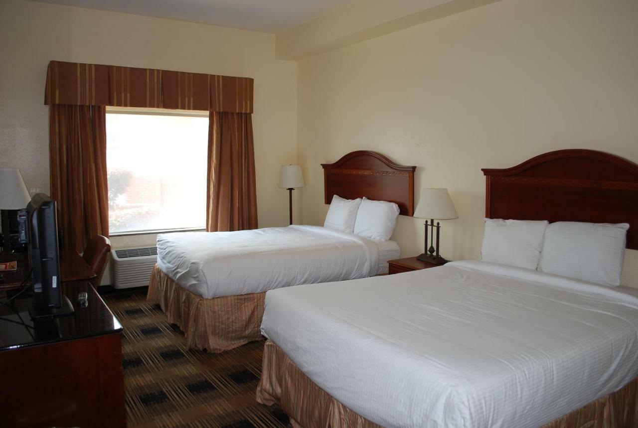 Jameson Inn & Suites Riverdale Esterno foto